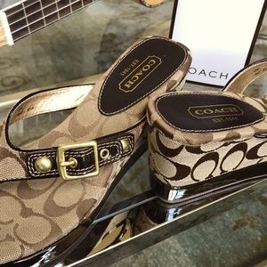 Coach Wedge Gracy Signature Sandles